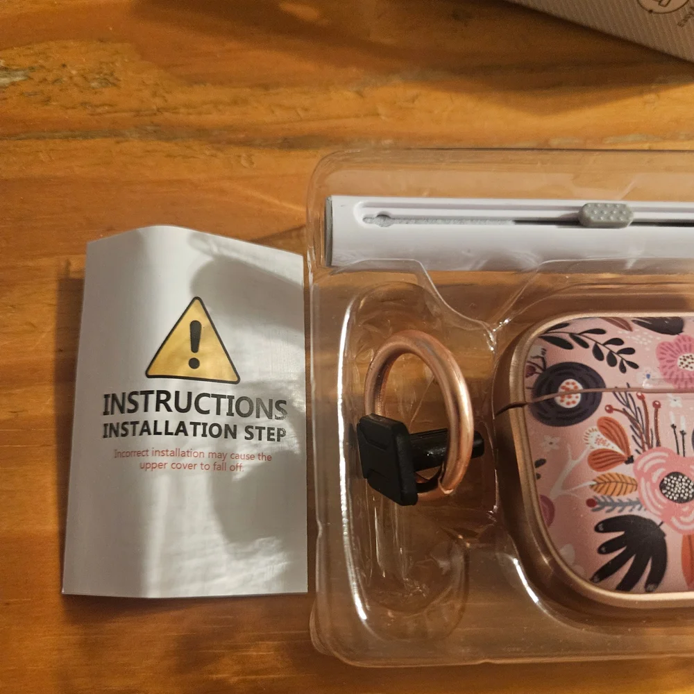 Floral Patterned Wireless Earbuds Case